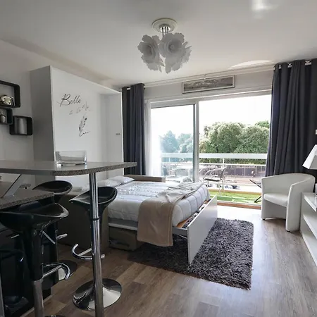 Studio Avec Balcon - Ascenseur - Parking - Au Pied Des Commerces - Plage A 800m - Fr-1-705-84 * Les Mathes